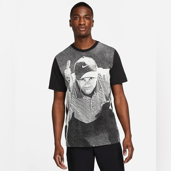 Nike Tiger Woods Shirt Men's Small 'The Eyes Have It' Golf DQ8129-010 small - Picture 1 of 3